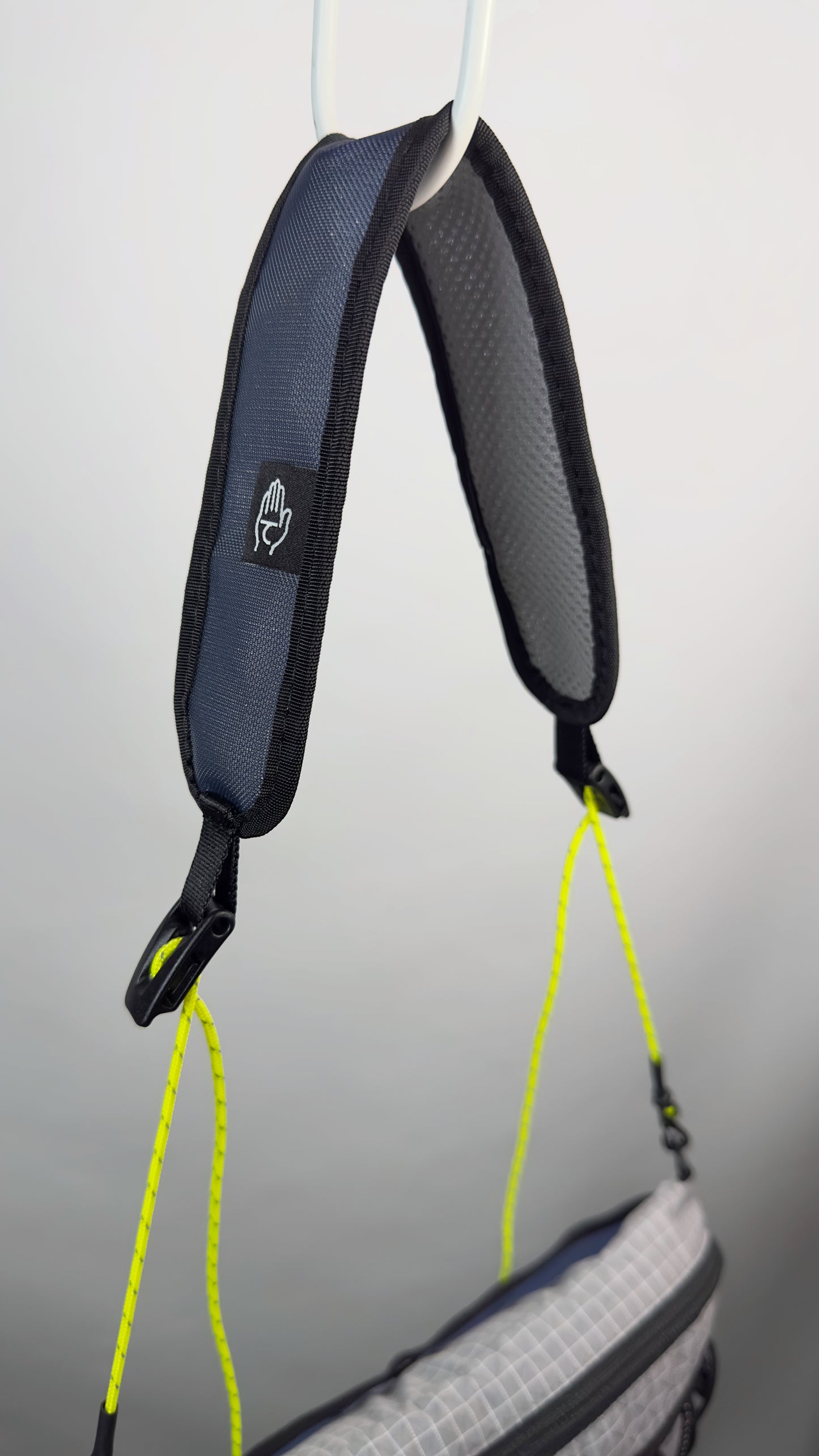 GRIDSTOP TRAIL POUCH
